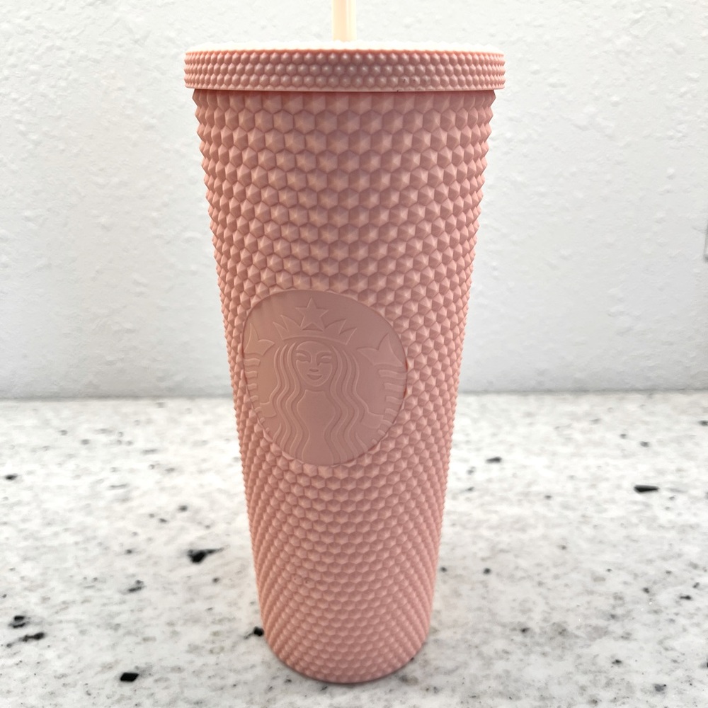 💖🩷🎉 Soft Peach Tumbler | unused | NWT